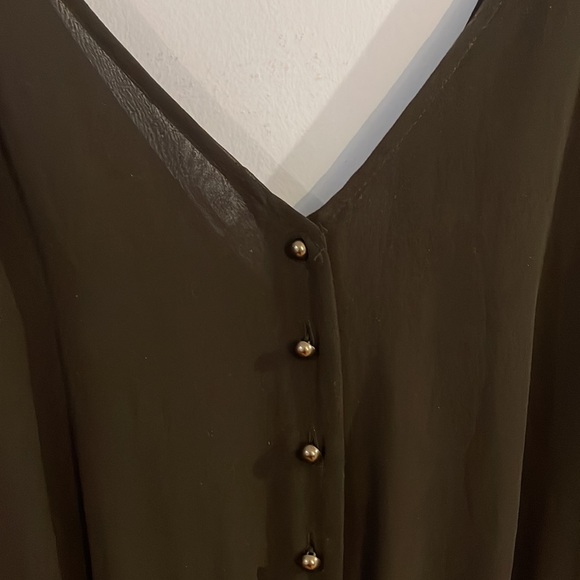 Forever 21 Deep V Romper - Picture 6 of 6